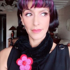 Meet your Posher, Ada